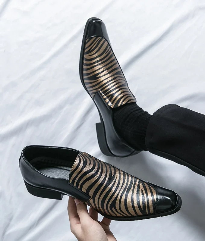 New Microfiber Leather Shoesfor Men Fashion Formal Oxford Shoes Black Brown Pointed Man Office Dress Wedding Party Loafers