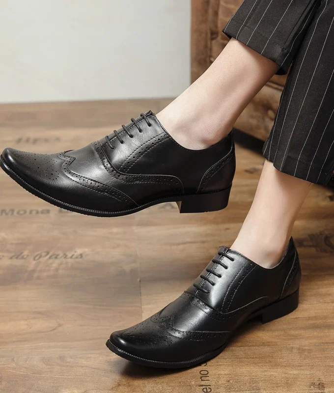 Oxfords Men Shoes Leather Shoes Fashion Business Casual Party Banquet Daily Retro Pointed Toe Carved Lace-up Brogues Dress Shoes