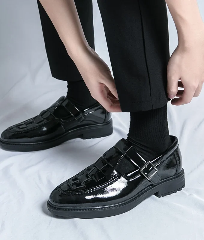 Patent Leather Checkered Weave Hollow Loafers 2024 Summer New Glossy Metal Buckle Strap Flats Round Toe Platform Casual Men Shoe
