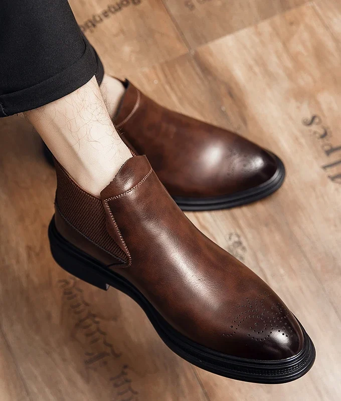 Retro Chelsea Boots for Men High Quality Leather Formal Work Shoes British Style Male Ankle Boots Business Brogue Short Boots