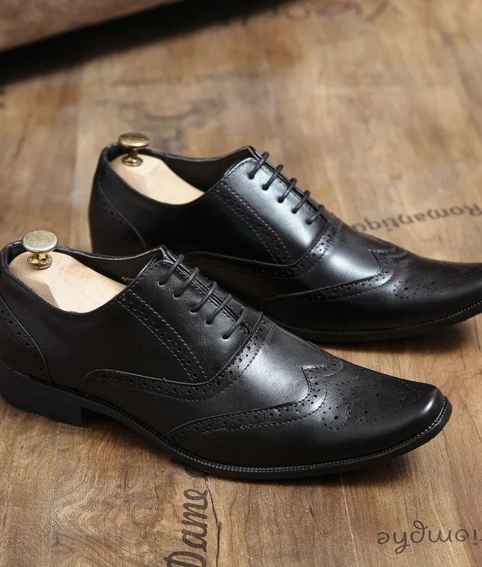 Oxfords Men Shoes Leather Shoes Fashion Business Casual Party Banquet Daily Retro Pointed Toe Carved Lace-up Brogues Dress Shoes