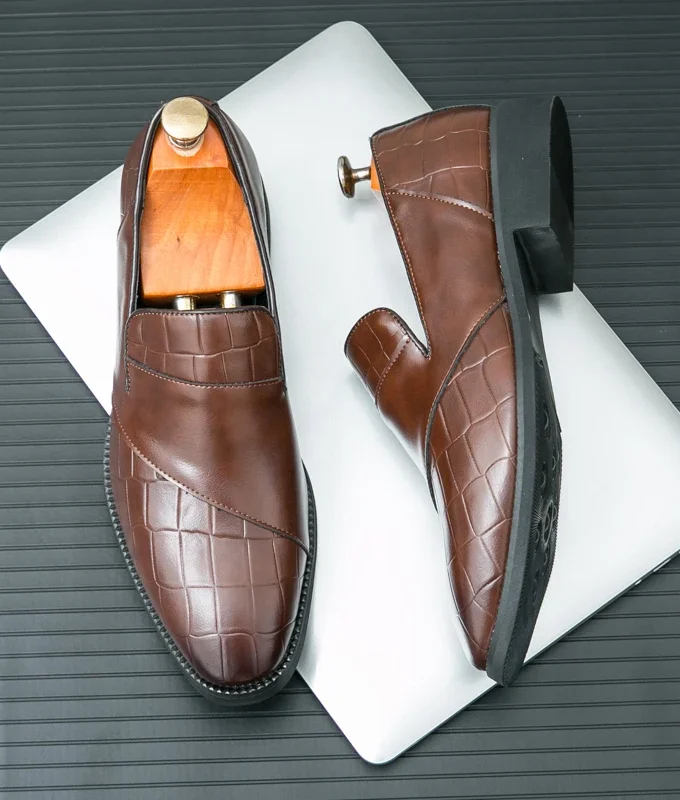 Luxury Brand Men Leather Shoes Black Slip On Croc Print Casual Mens Dress Shoes Wedding Office Banquet Loafers Shoes Men