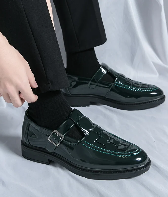 Patent Leather Checkered Weave Hollow Loafers 2024 Summer New Glossy Metal Buckle Strap Flats Round Toe Platform Casual Men Shoe