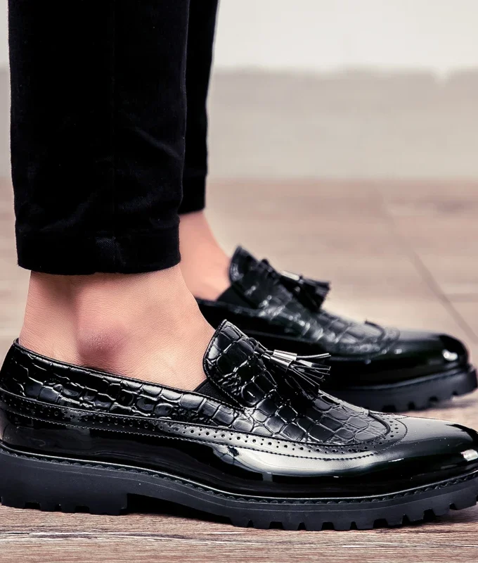 Platform Shoes Loafers Shoes Men Thick-soled Wedding Shoes Tassel Black Formal Business Slip-on Leather Increase Casual Shoes