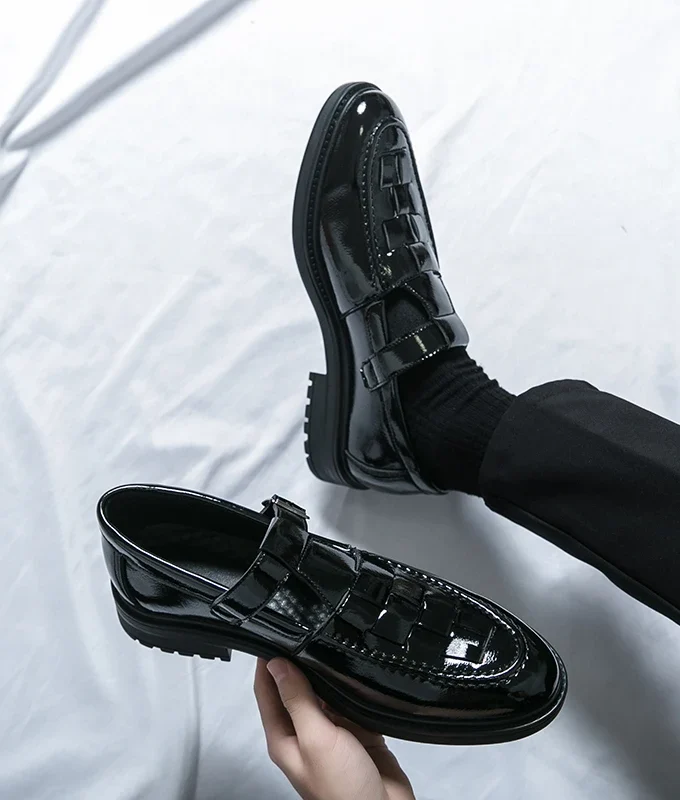Patent Leather Checkered Weave Hollow Loafers 2024 Summer New Glossy Metal Buckle Strap Flats Round Toe Platform Casual Men Shoe